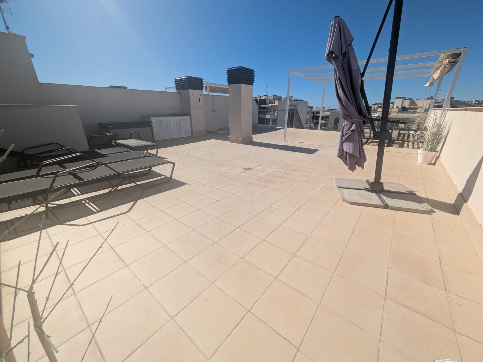 For sale - 3 Bedroom 2 Bathroom Penthouse in Villamartin - Costa Blanca  - Alicante