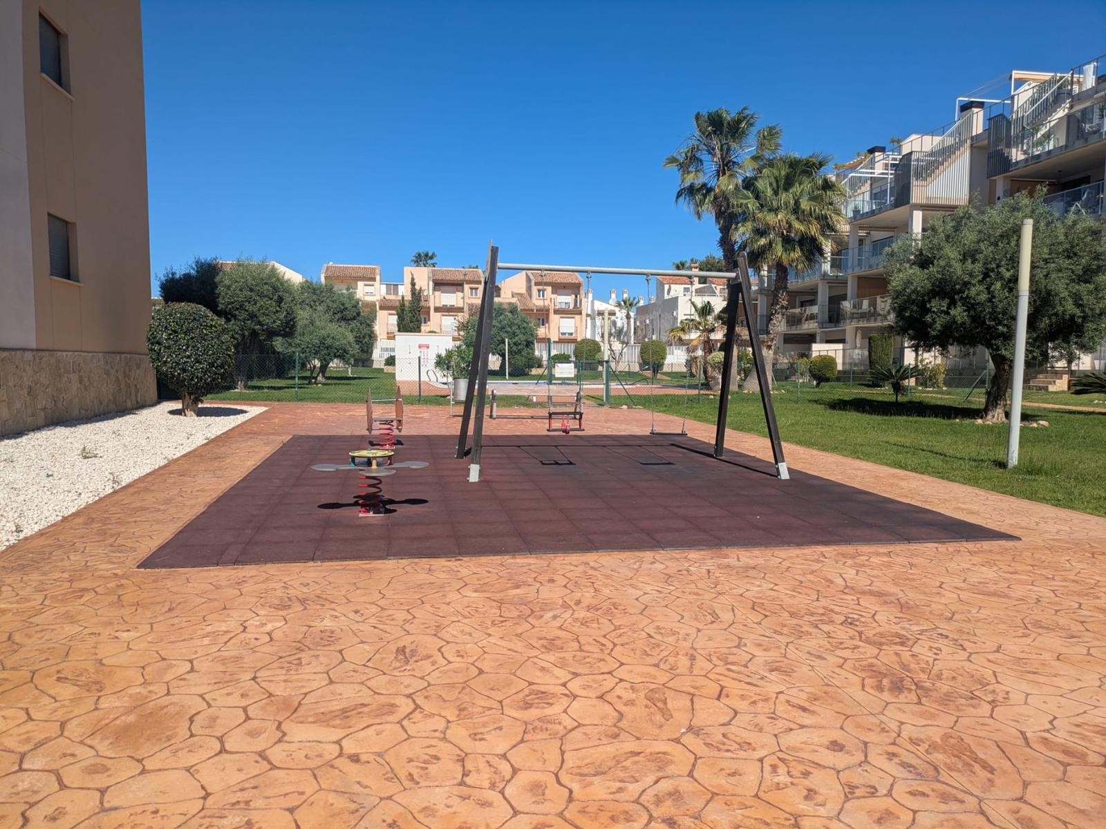 For sale - 3 Bedroom 2 Bathroom Penthouse in Villamartin - Costa Blanca  - Alicante