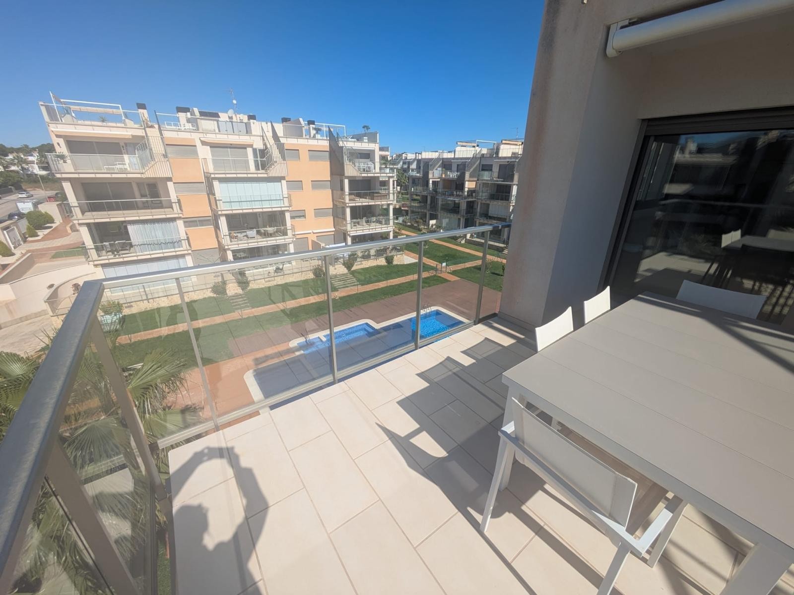 For sale - 3 Bedroom 2 Bathroom Penthouse in Villamartin - Costa Blanca  - Alicante