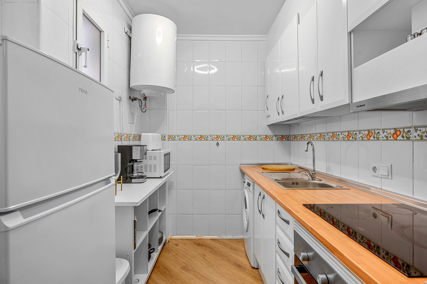 For sale - 3 Bedroom 2 Bathroom Apartment in Torrevieja - Costa Blanca  - Alicante