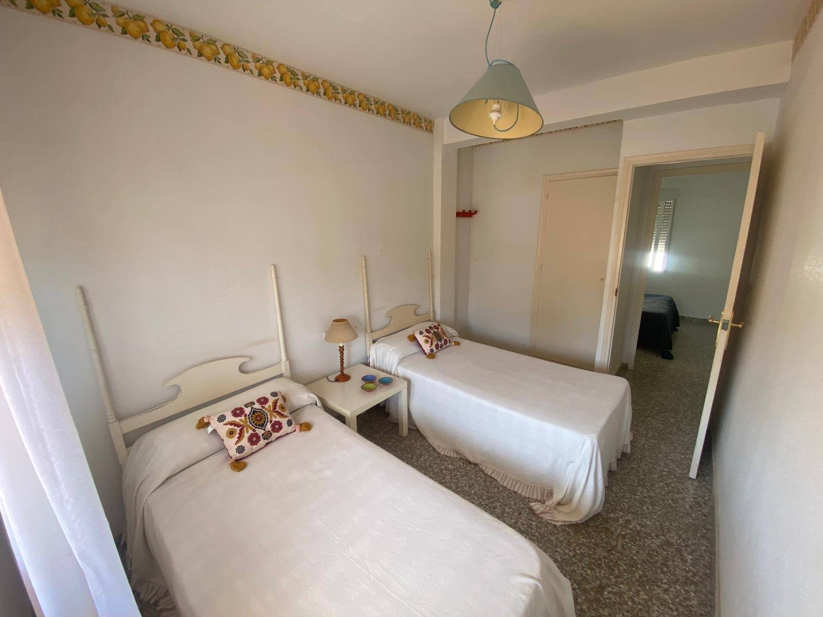 For sale - 3 Bedroom 1 Bathroom Apartment in Pilar de La Horadada - La Torre De La Horadada  - Alicante