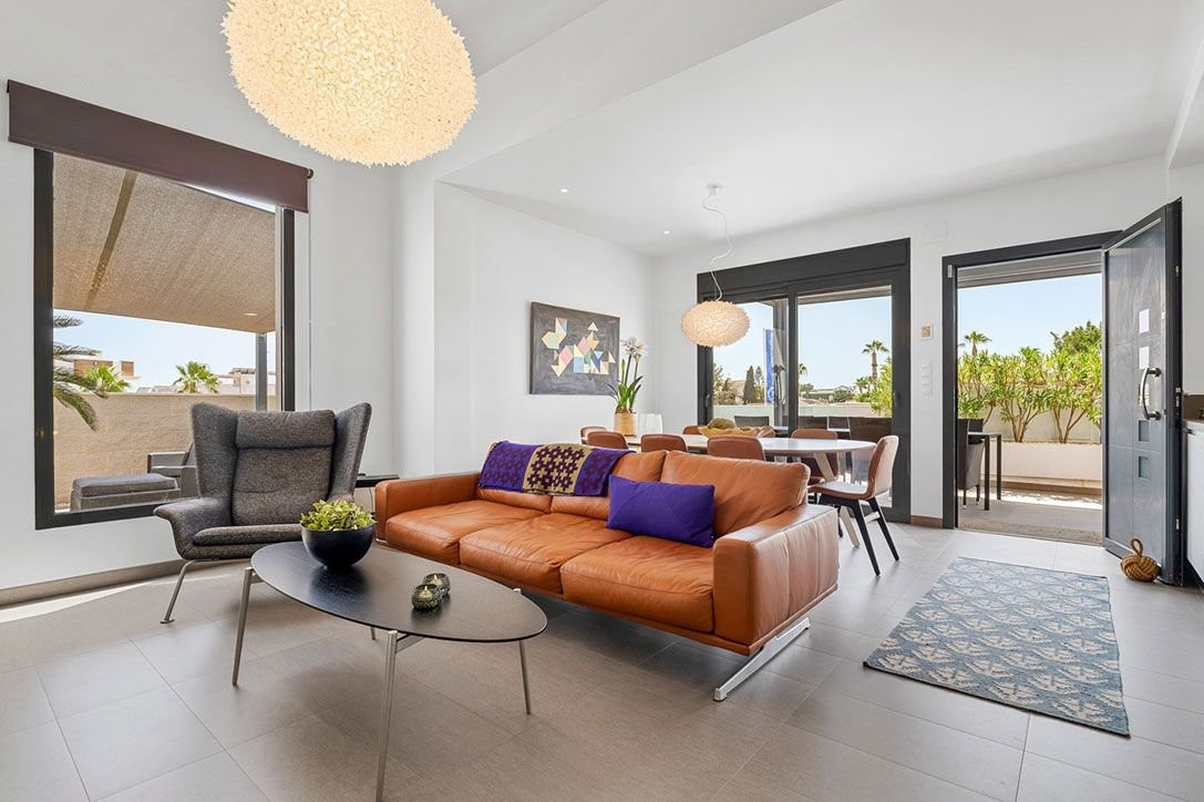 For sale - 3 Bedroom 2 Bathroom Villa in Ciudad Quesada - Costa Blanca  - Alicante