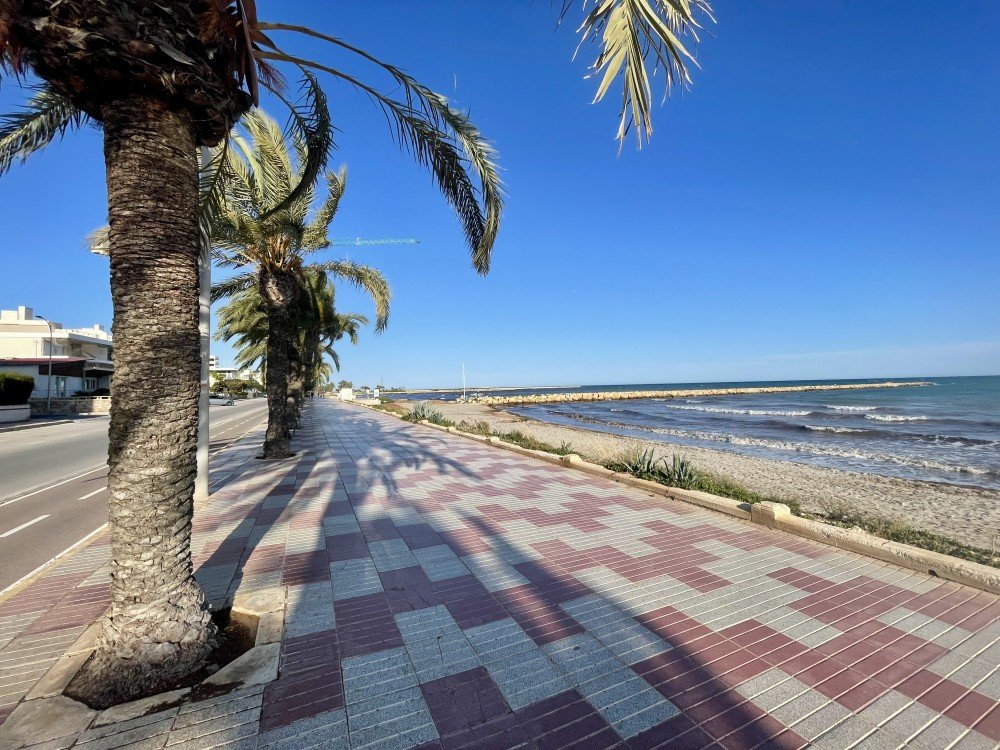 For sale - 3 Bedroom 1 Bathroom Duplex in Santa Pola - Costa Blanca  - Alicante