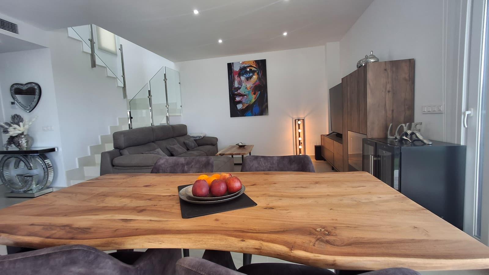 For sale - 3 Bedroom 3 Bathroom Town House in Orihuela - Desamparados-hurchillo-torremendo  - Alicante