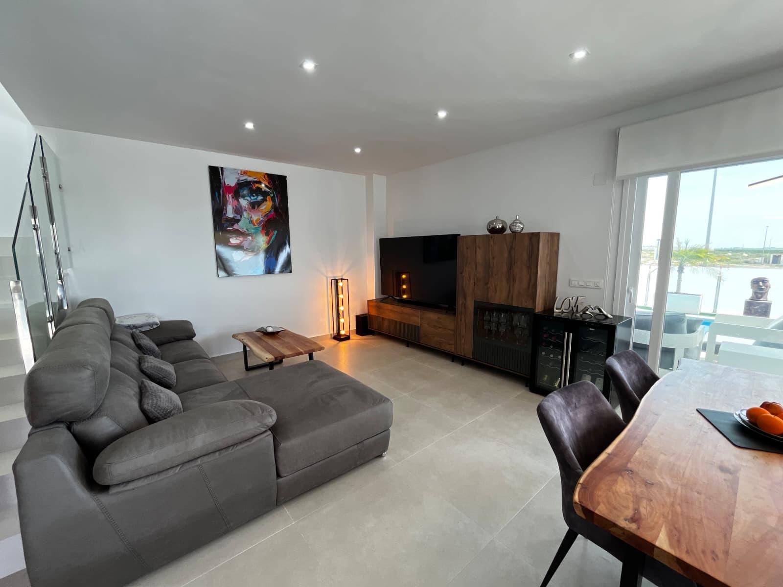 For sale - 3 Bedroom 3 Bathroom Town House in Orihuela - Desamparados-hurchillo-torremendo  - Alicante