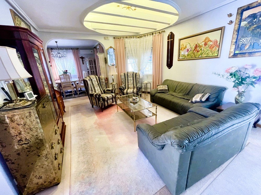 For sale - 3 Bedroom 2 Bathroom Villa in Ciudad Quesada - Costa Blanca  - Alicante