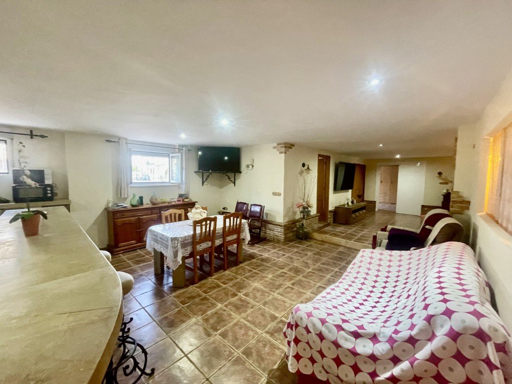 For sale - 5 Bedroom 3 Bathroom Villa in Formentera del Segura - Costa Blanca  - Alicante