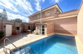 27-46-515-11-1098/77634, 5 Bedroom 3 Bathroom Villa in Formentera del Segura