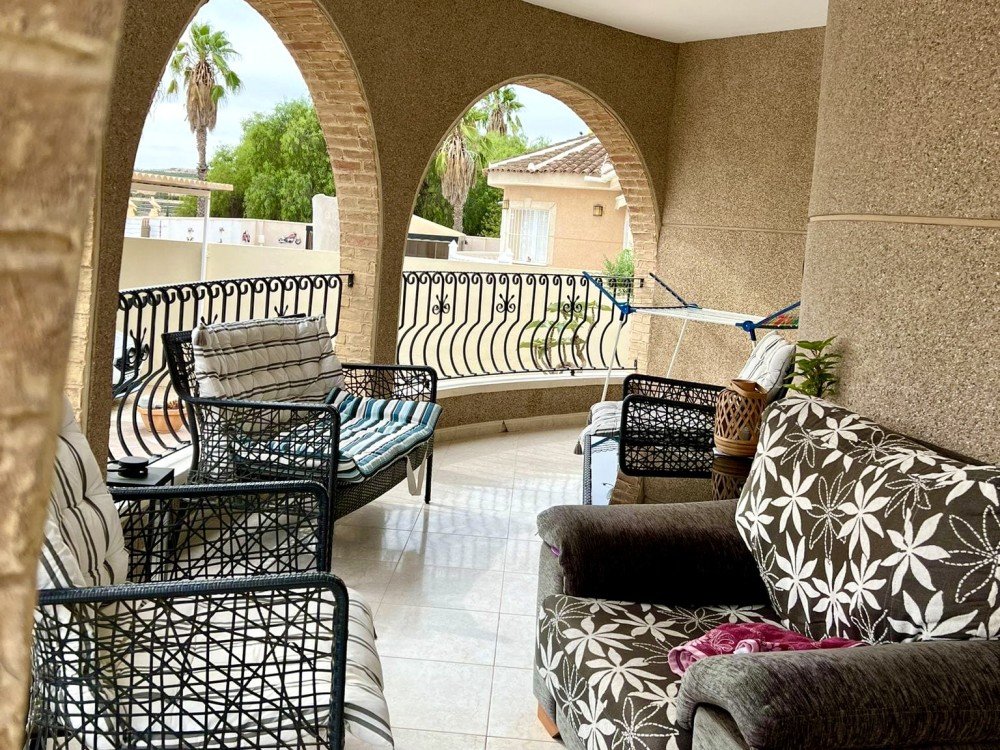 For sale - 3 Bedroom 3 Bathroom Villa in Benijofar - Costa Blanca  - Alicante