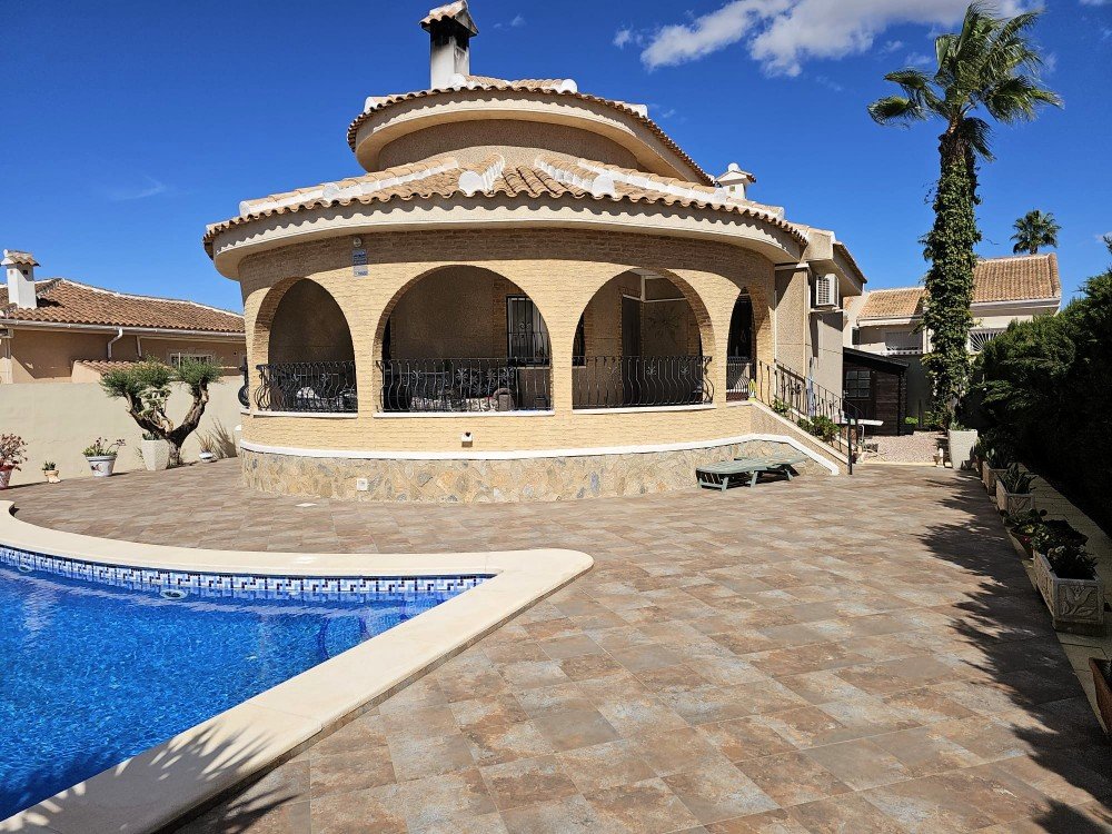 For sale - 3 Bedroom 3 Bathroom Villa in Benijofar - Costa Blanca  - Alicante