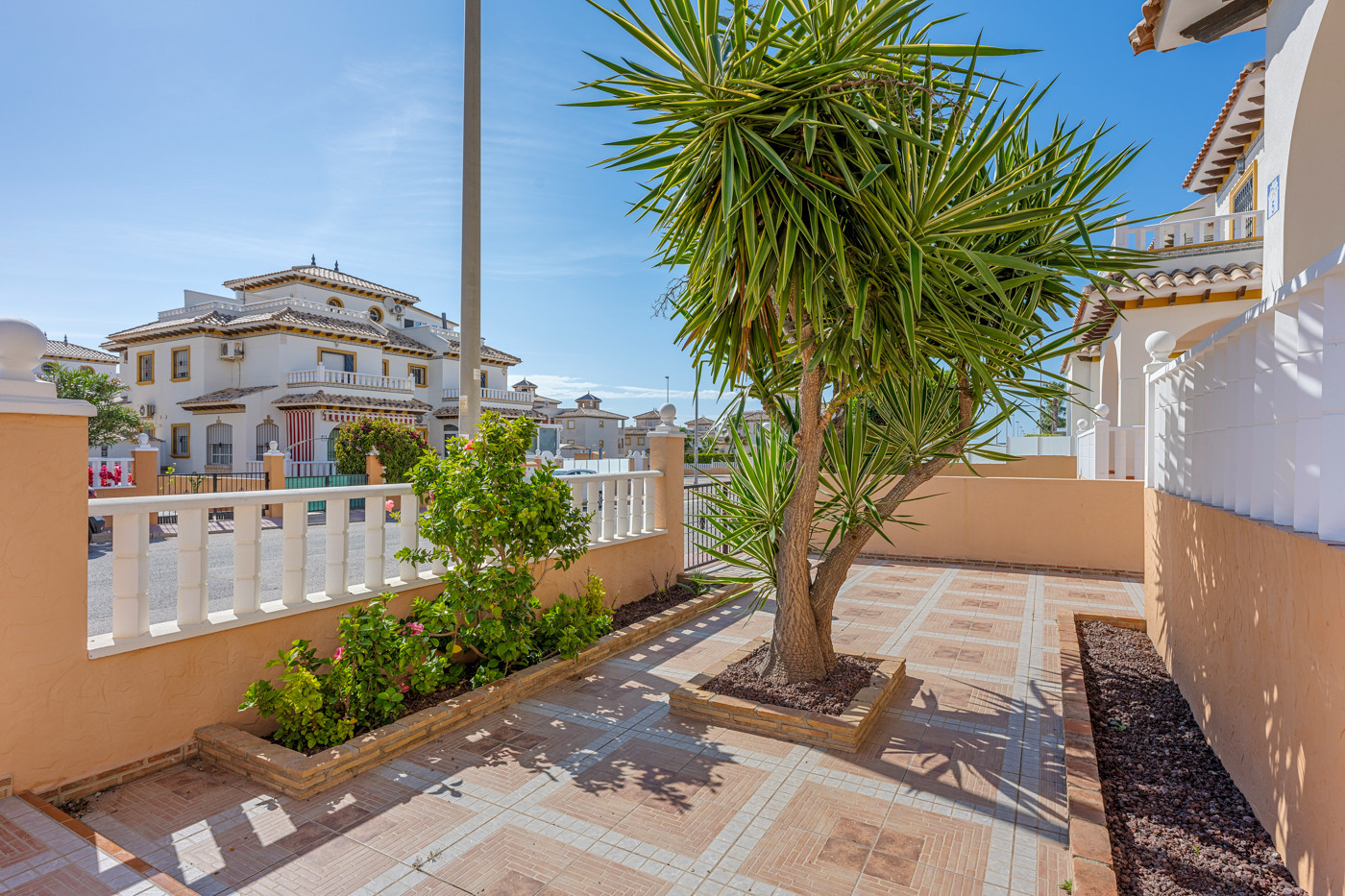 For sale - 2 Bedroom 2 Bathroom Quad House in Cabo Roig - Costa Blanca  - Alicante