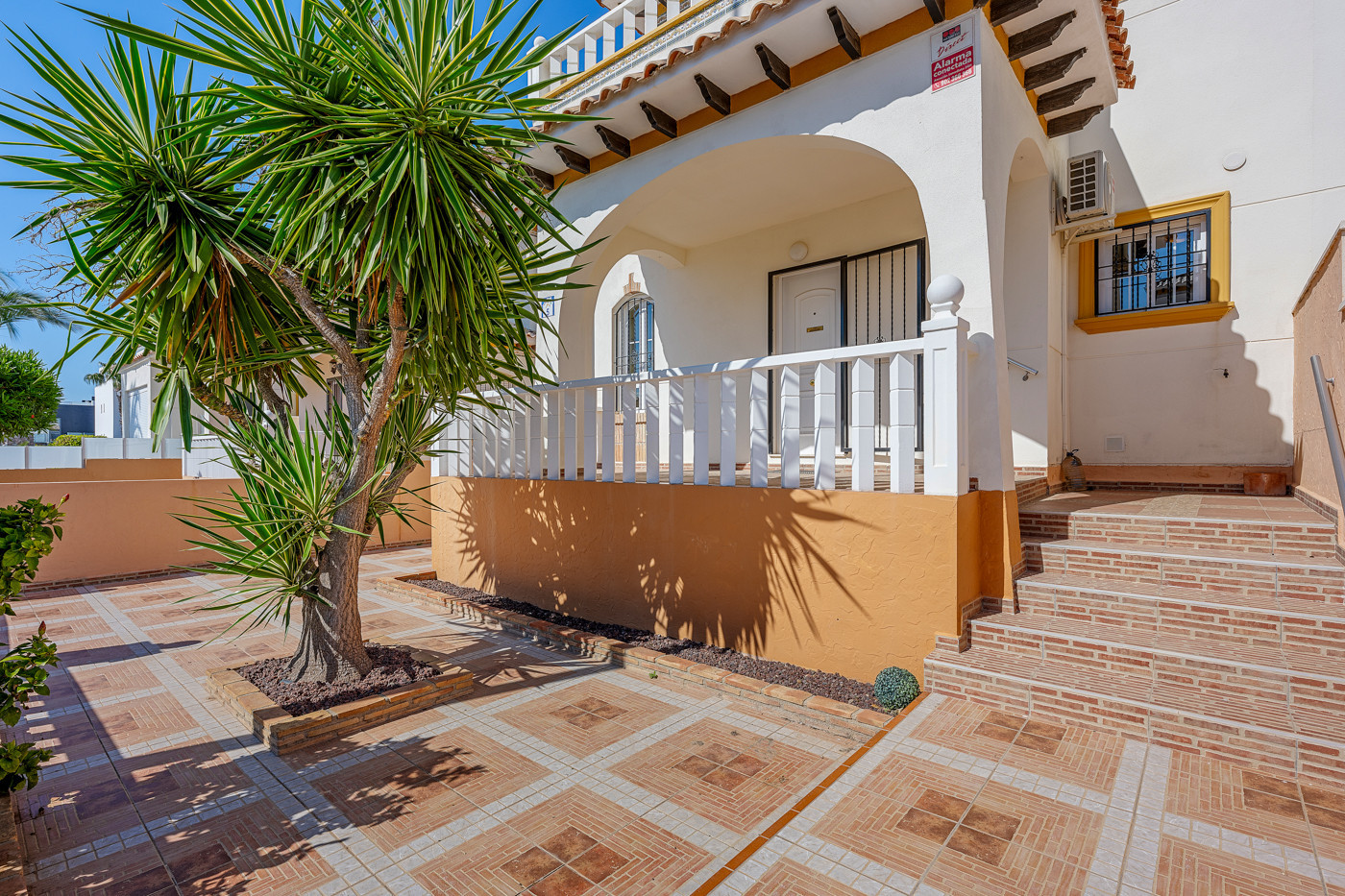 For sale - 2 Bedroom 2 Bathroom Quad House in Cabo Roig - Costa Blanca  - Alicante