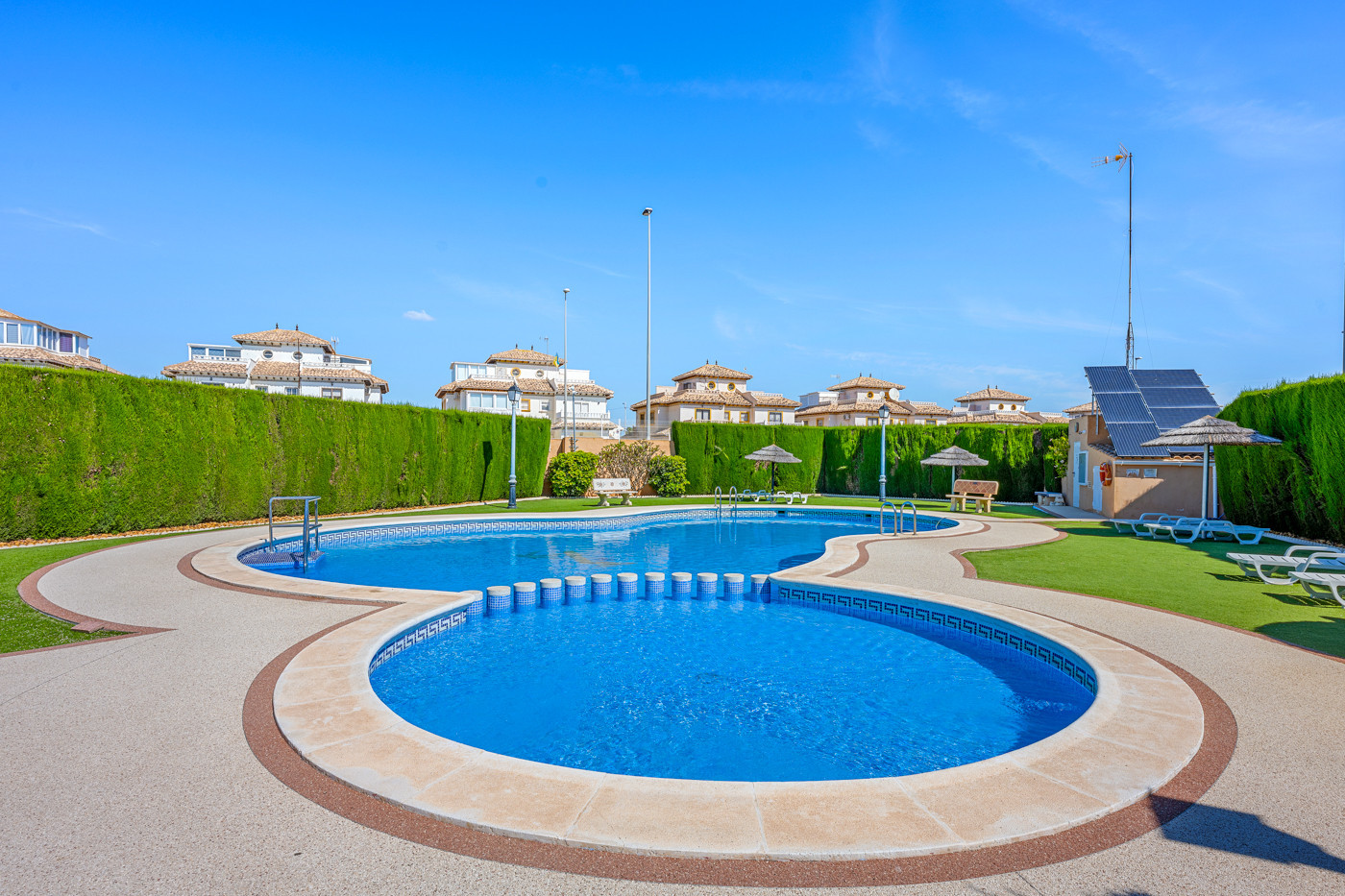 For sale - 2 Bedroom 2 Bathroom Quad House in Cabo Roig - Costa Blanca  - Alicante