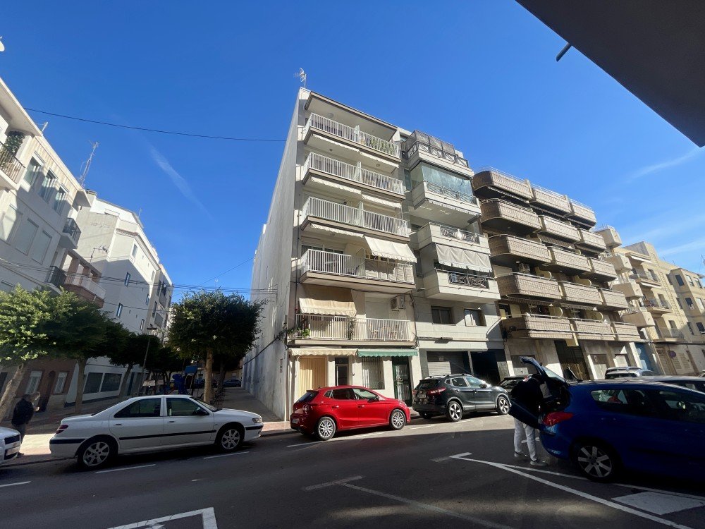 For sale - 2 Bedroom 1 Bathroom Apartment in Santa Pola - Costa Blanca  - Alicante