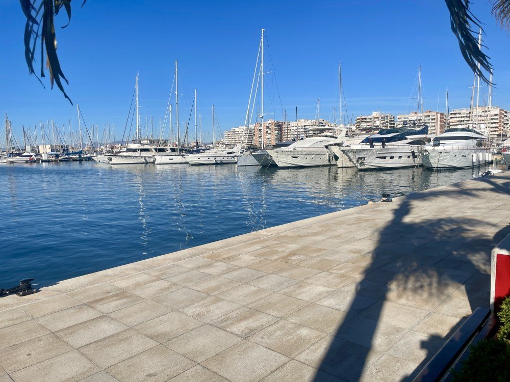 For sale - 2 Bedroom 1 Bathroom Apartment in Santa Pola - Costa Blanca  - Alicante