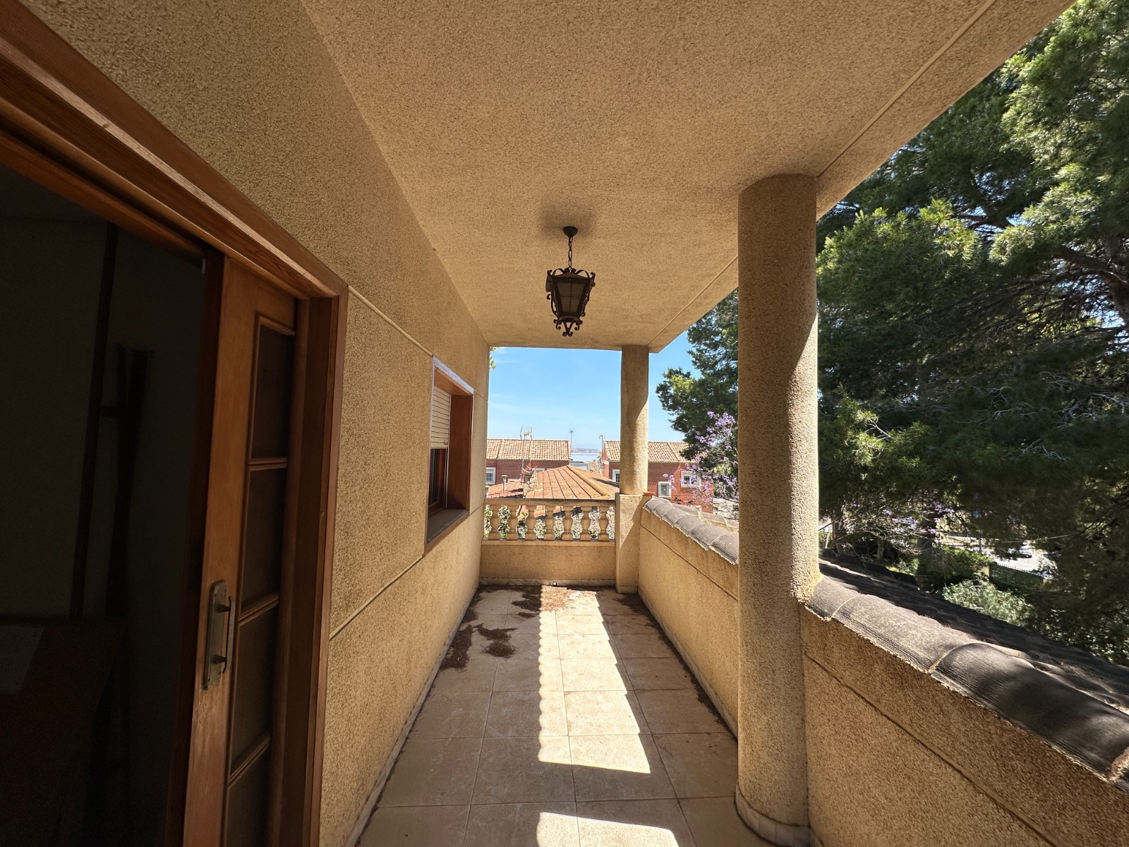 For sale - 8 Bedroom 4 Bathroom Villa in Torrevieja - Costa Blanca  - Alicante