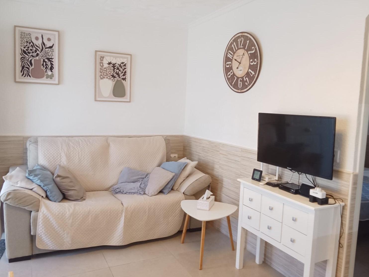 For sale - 2 Bedroom 1 Bathroom Bungalow in Torrevieja - Torretas  - Alicante