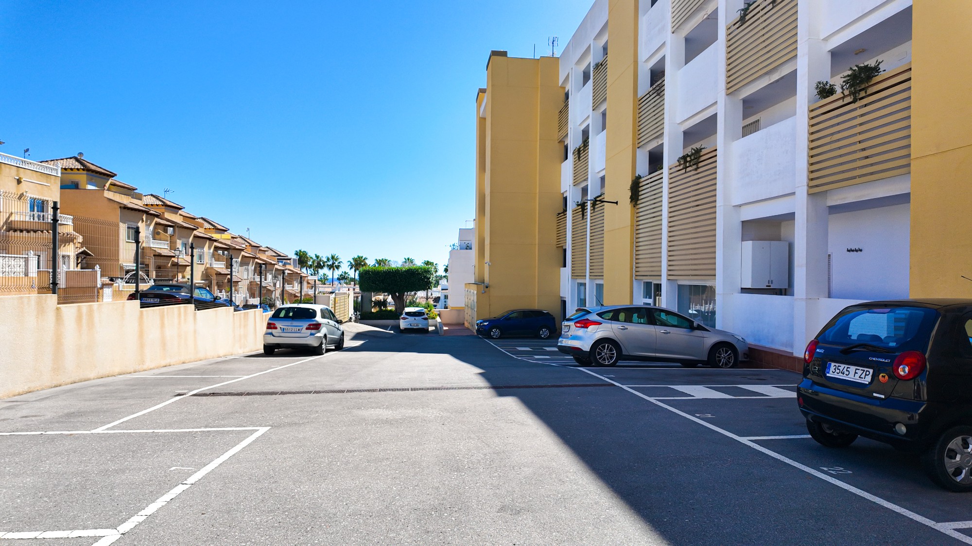 For sale - 2 Bedroom 2 Bathroom Penthouse Apartment in Villamartin - Costa Blanca  - Alicante