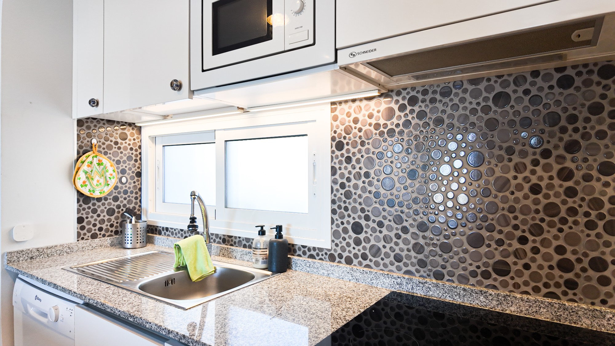 For sale - 2 Bedroom 2 Bathroom Penthouse Apartment in Villamartin - Costa Blanca  - Alicante