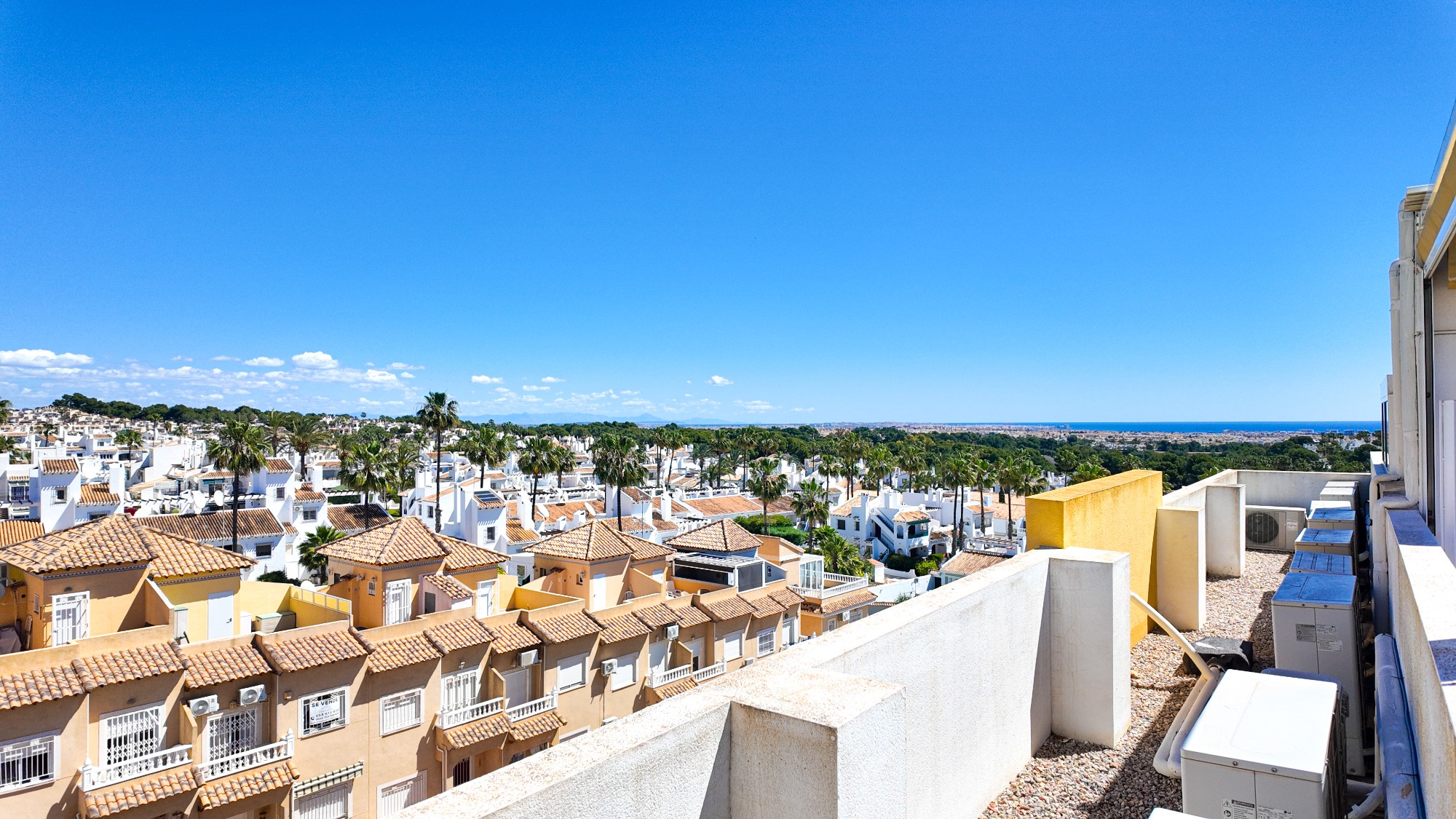 For sale - 2 Bedroom 2 Bathroom Penthouse Apartment in Villamartin - Costa Blanca  - Alicante