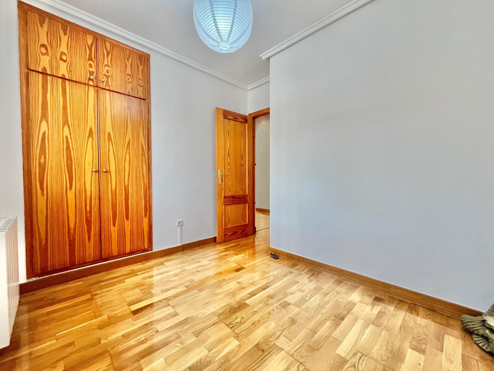 For sale - 3 Bedroom 1 Bathroom Quad House in Playa Flamenca  - Playa Flamenca  - Alicante