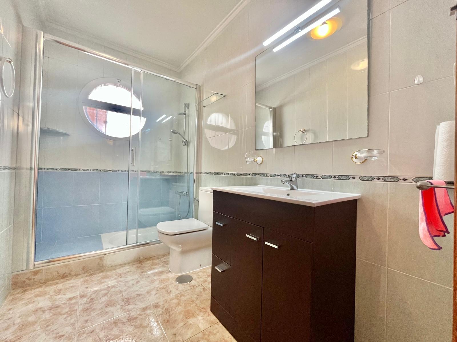 For sale - 3 Bedroom 1 Bathroom Quad House in Playa Flamenca  - Playa Flamenca  - Alicante