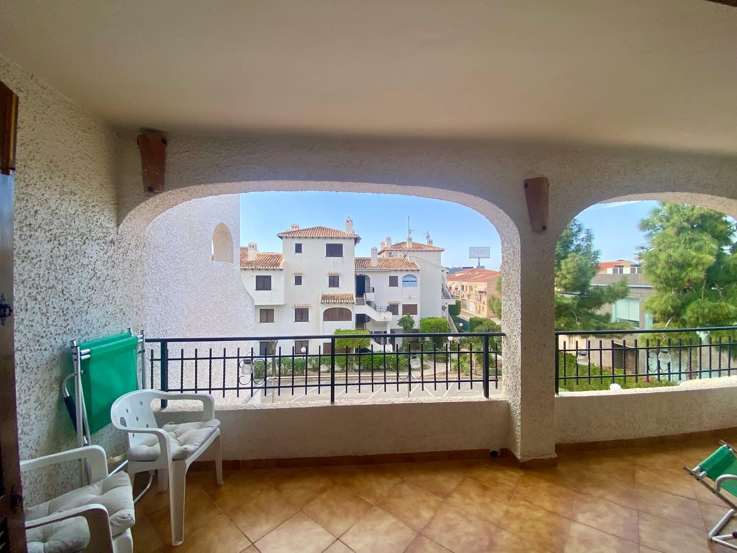 For sale - 2 Bedroom 1 Bathroom Apartment in Cabo Roig - Cabo Roig  - Alicante
