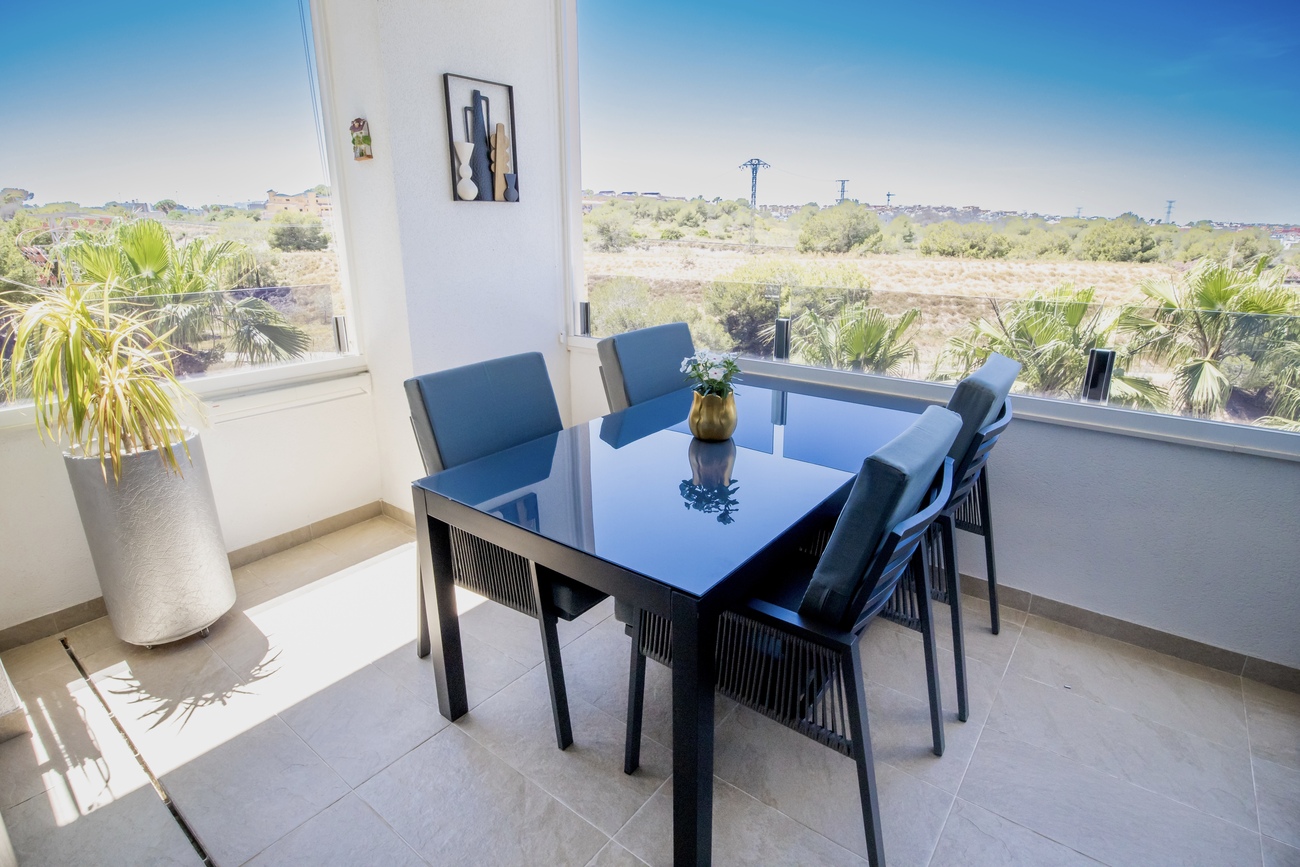 For sale - 3 Bedroom 2 Bathroom Penthouse Penthouse in Los Altos - AMANECER  - Alicante