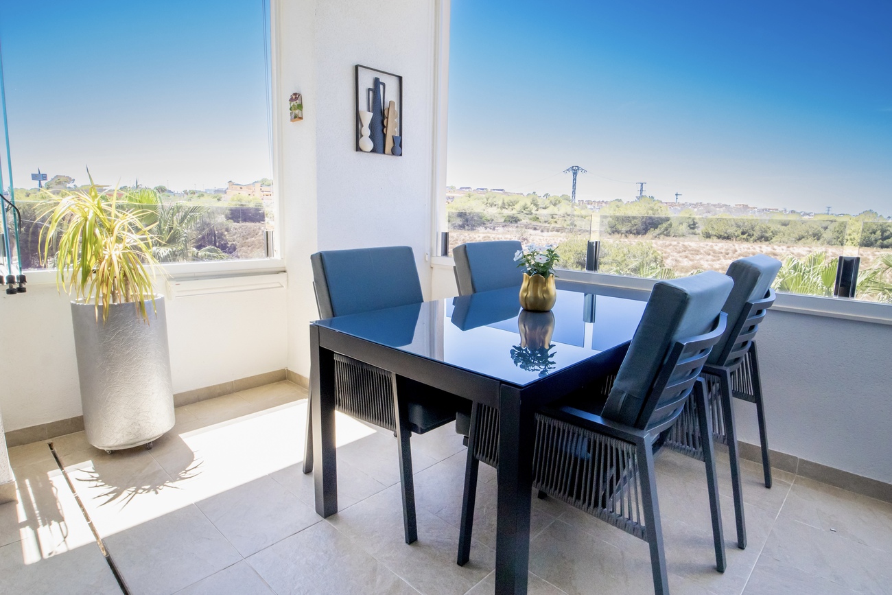 For sale - 3 Bedroom 2 Bathroom Penthouse Penthouse in Los Altos - AMANECER  - Alicante