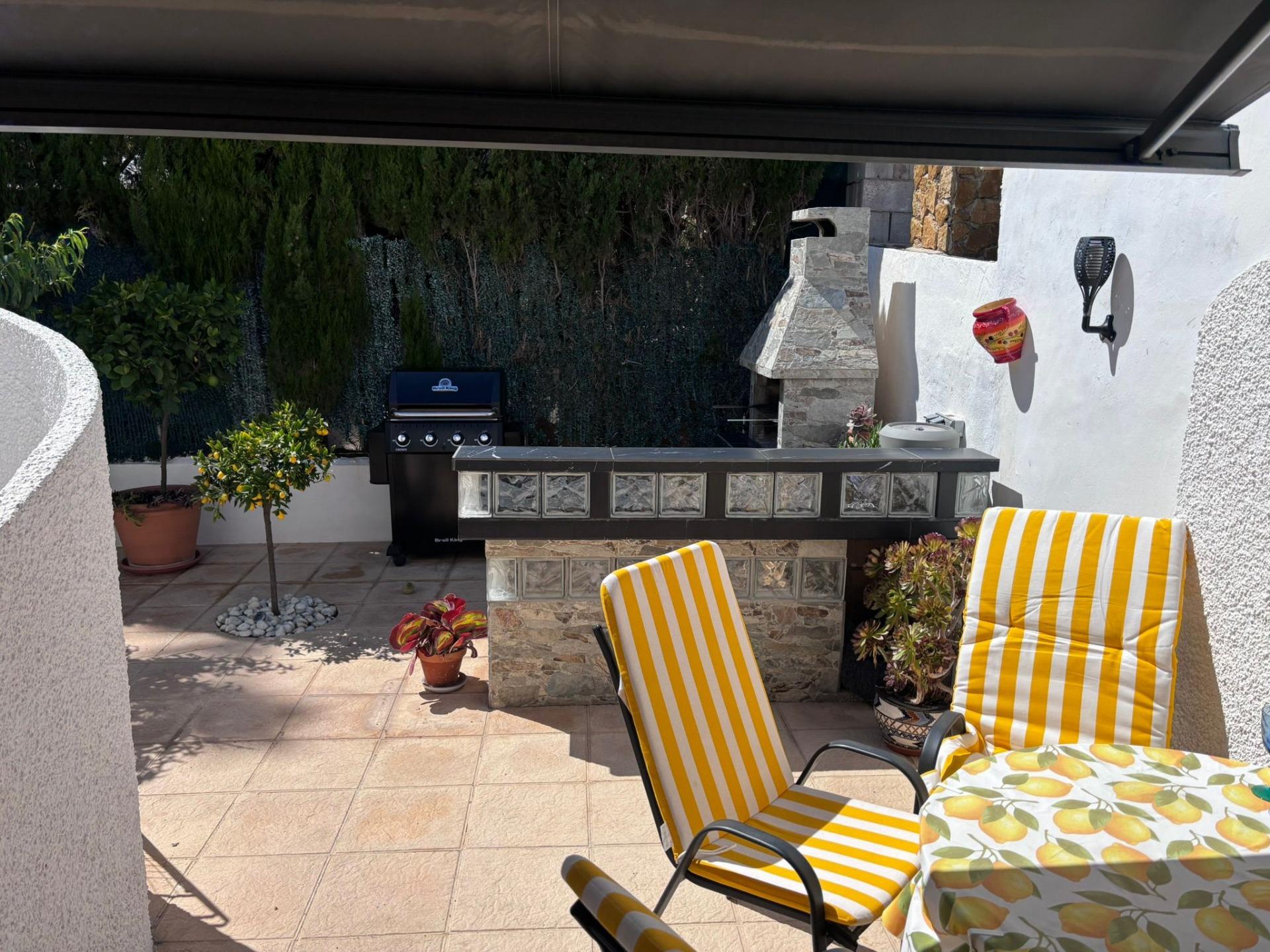 For sale - 2 Bedroom 2 Bathroom Semi Detached in Torrevieja - Los Balcones  - Alicante