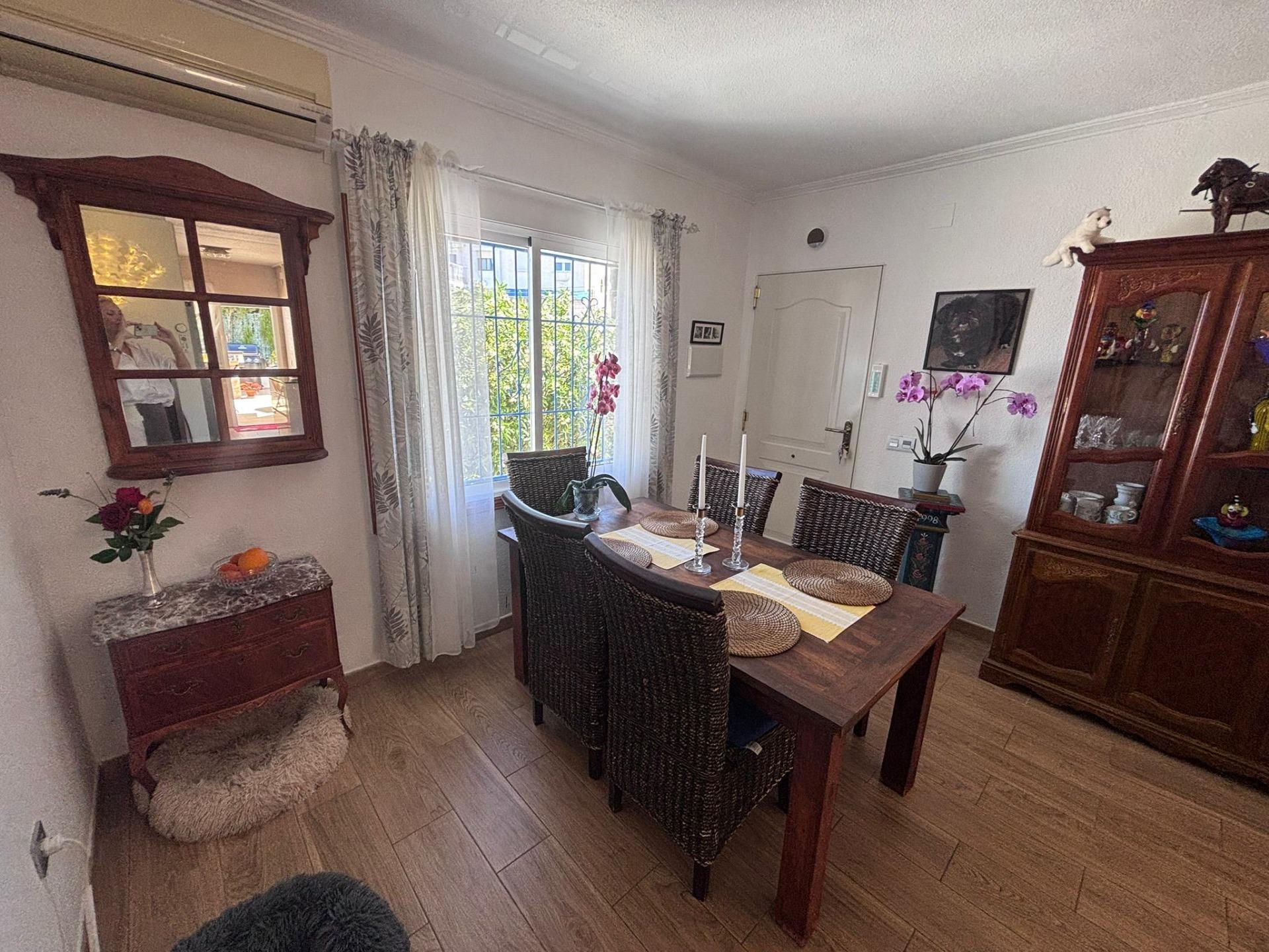 For sale - 2 Bedroom 2 Bathroom Semi Detached in Torrevieja - Los Balcones  - Alicante