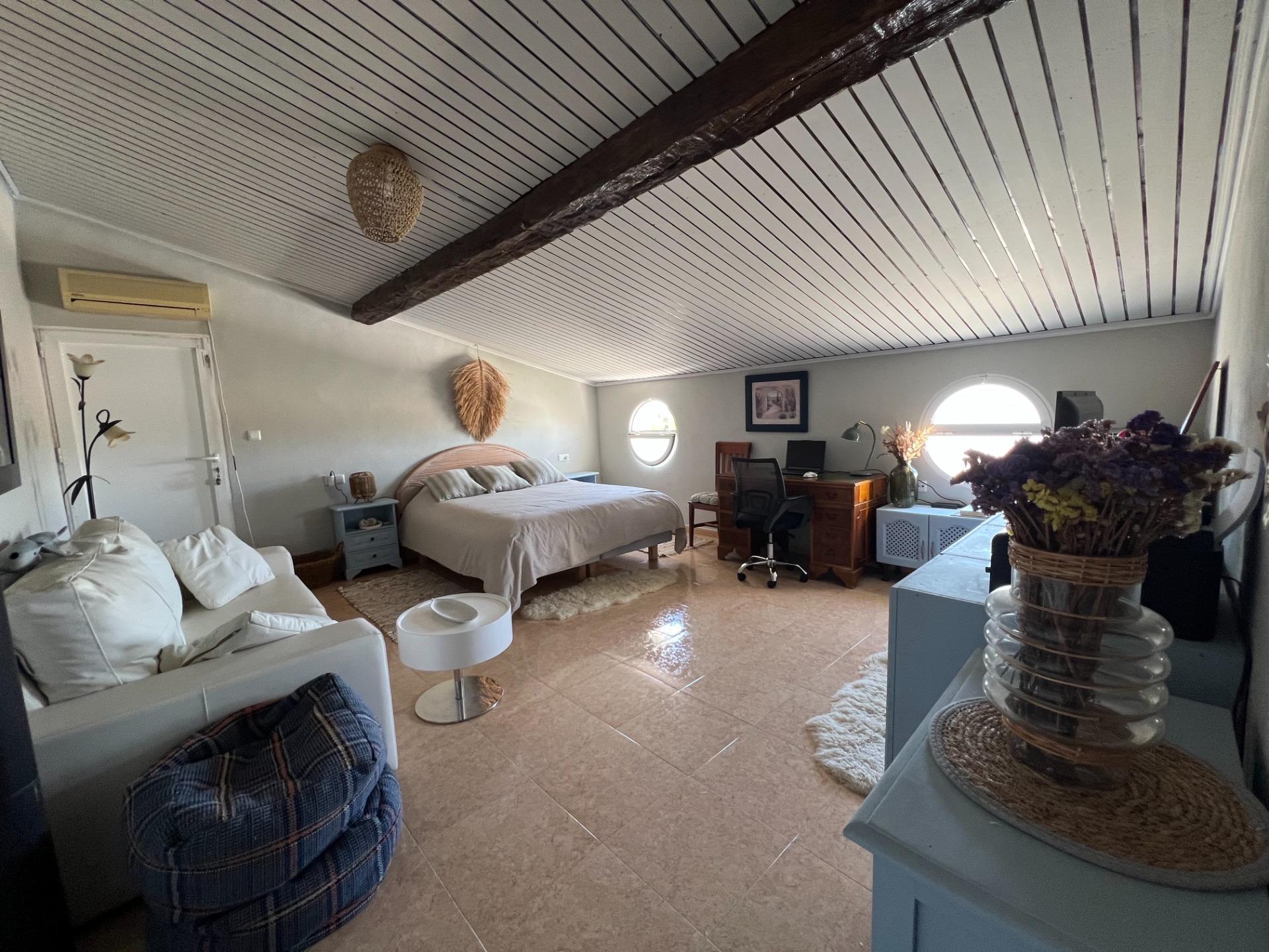 For sale - 4 Bedroom 1 Bathroom Finca in Dolores - Comunidad Valenciana  - Alicante