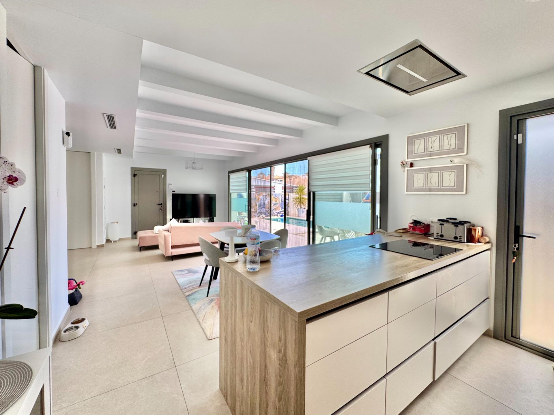 For sale - 3 Bedroom 2 Bathroom Villa in San Miguel de Salinas - Blue Lagoon - Galán  - Alicante