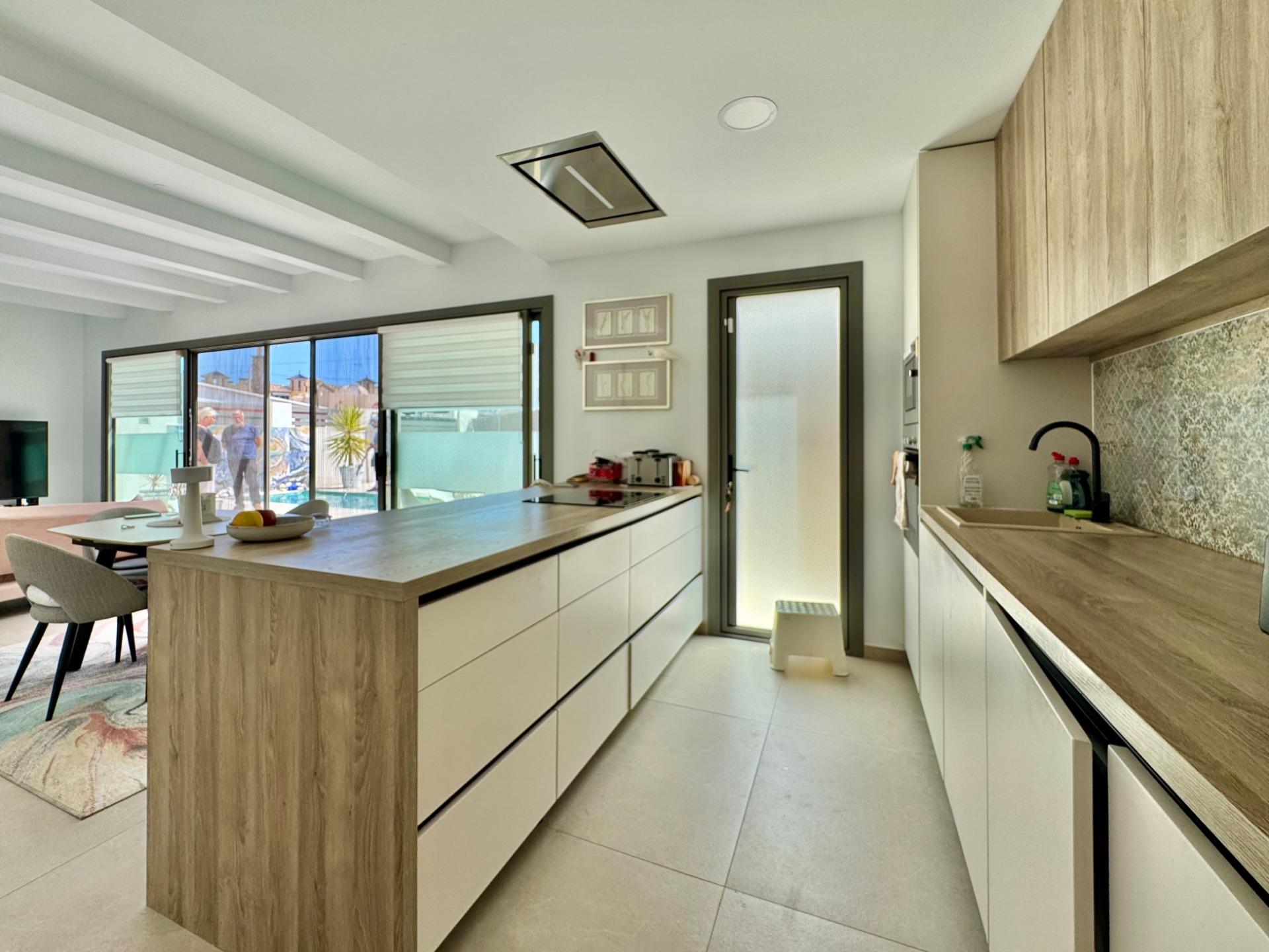 For sale - 3 Bedroom 2 Bathroom Villa in San Miguel de Salinas - Blue Lagoon - Galán  - Alicante