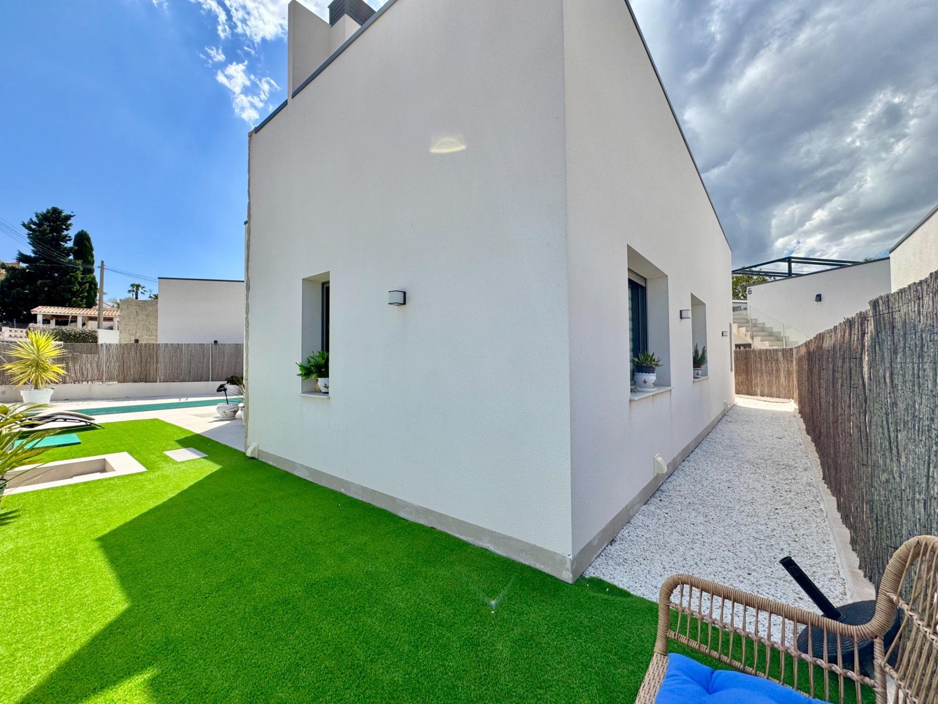 For sale - 3 Bedroom 2 Bathroom Villa in San Miguel de Salinas - Blue Lagoon - Galán  - Alicante