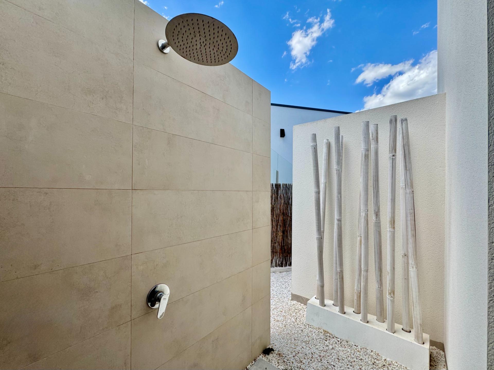 For sale - 3 Bedroom 2 Bathroom Villa in San Miguel de Salinas - Blue Lagoon - Galán  - Alicante