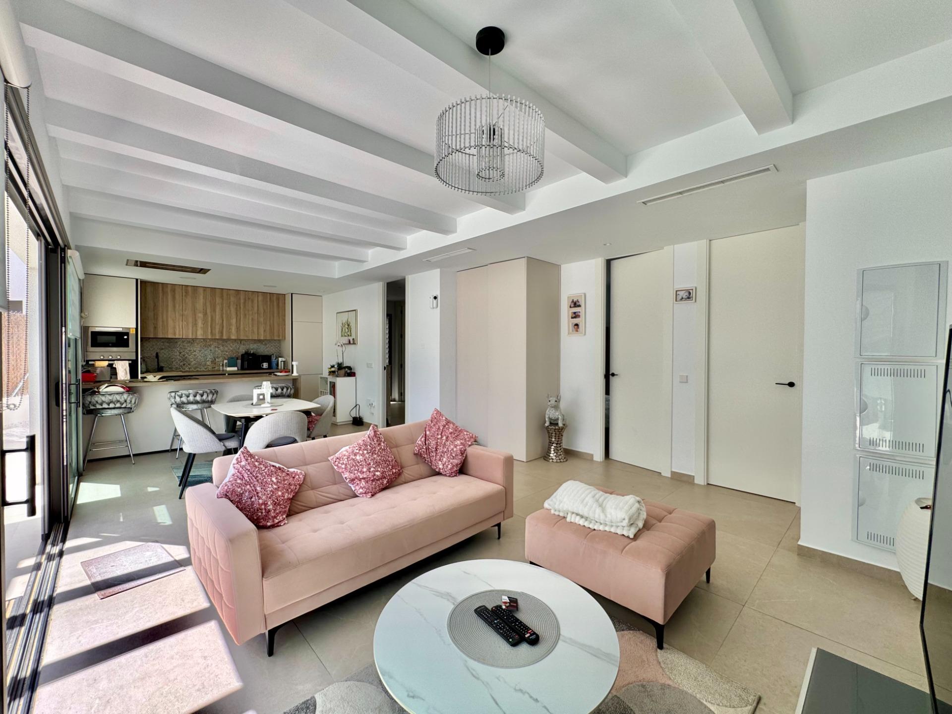 For sale - 3 Bedroom 2 Bathroom Villa in San Miguel de Salinas - Blue Lagoon - Galán  - Alicante