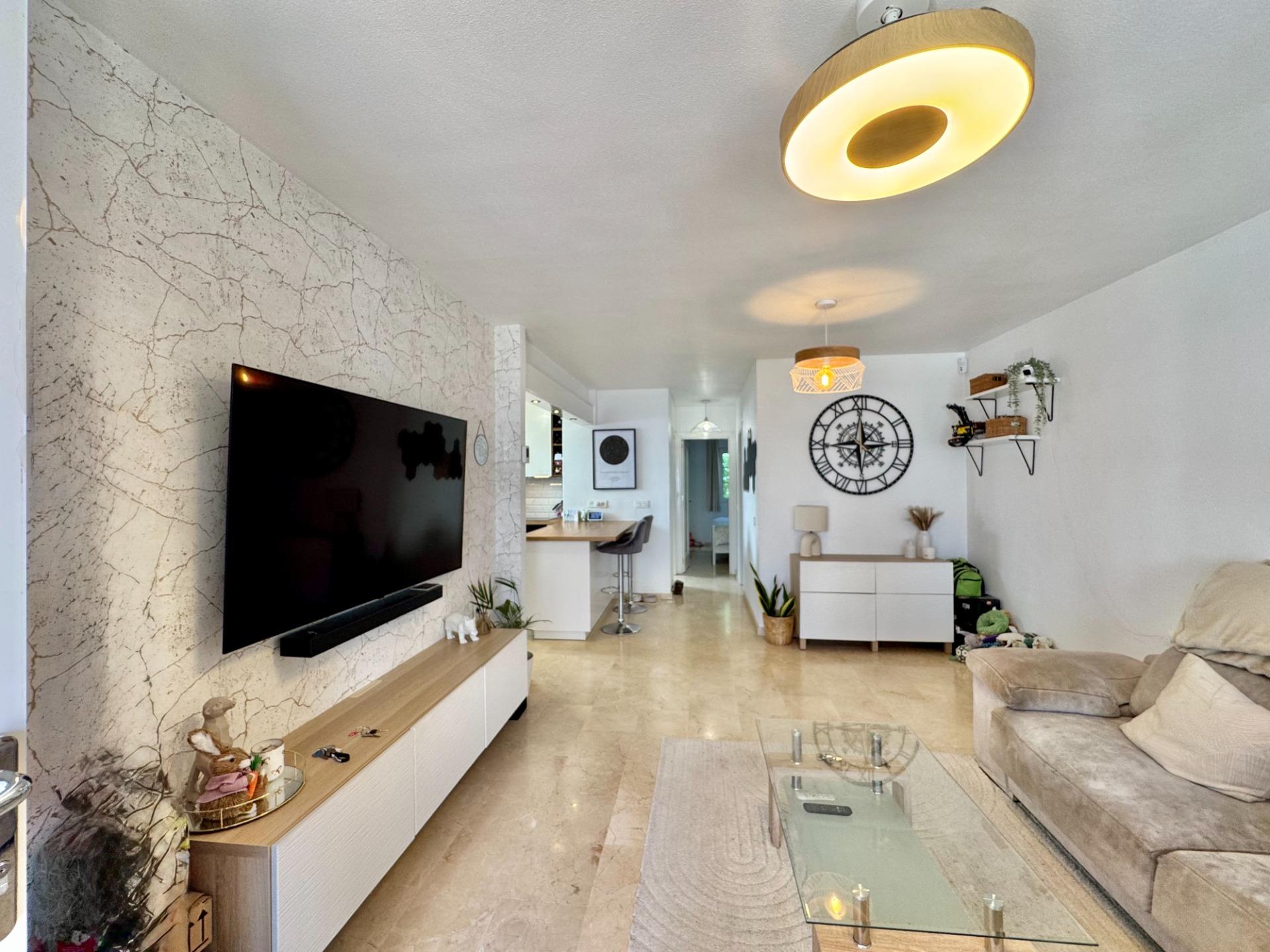 For sale - 2 Bedroom 2 Bathroom Bungalow in Villamartin - Villamartín-las Filipinas  - Alicante