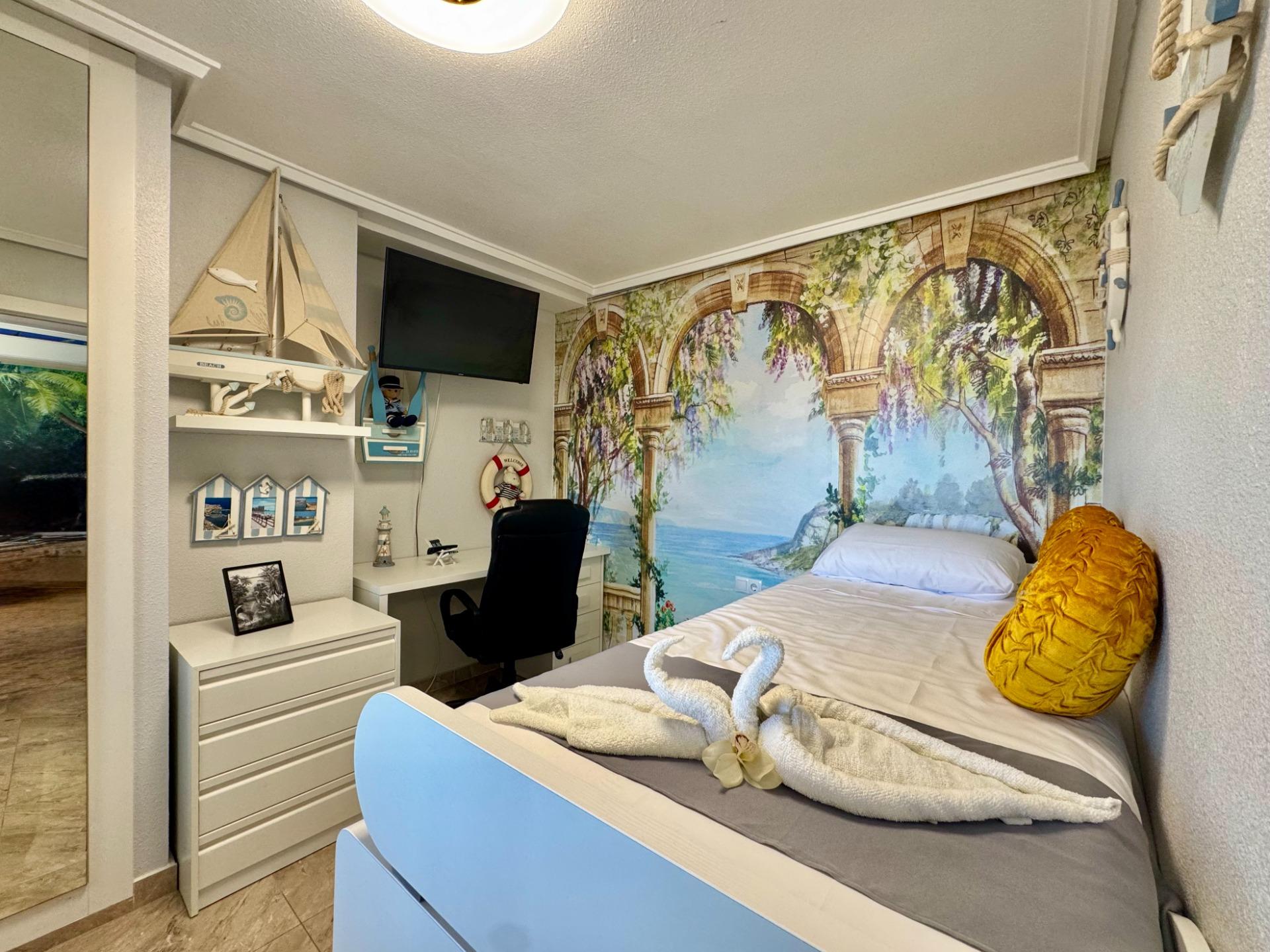 For sale - 2 Bedroom 1 Bathroom Apartment in Torrevieja - Torre La Mata  - Alicante