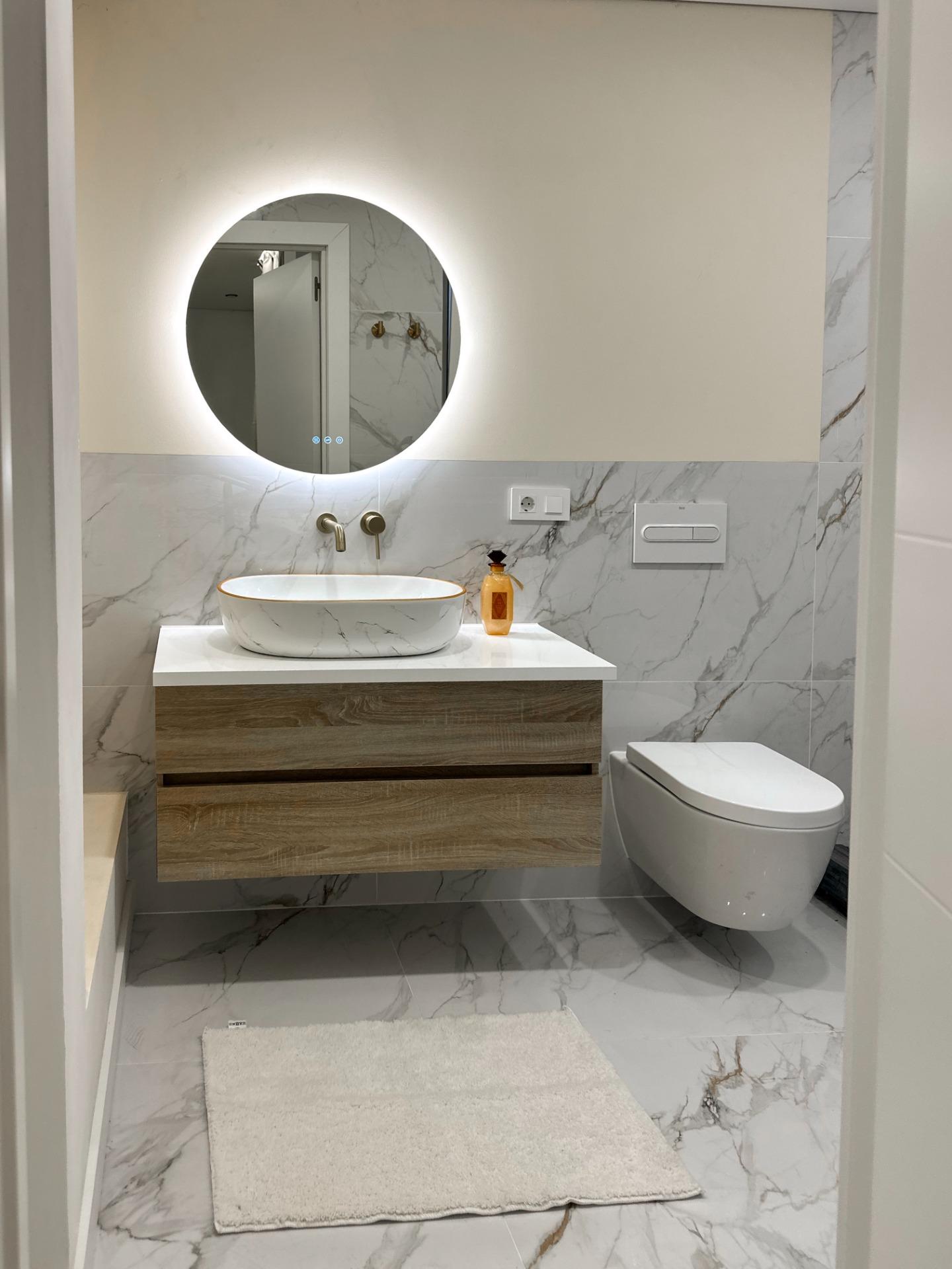 For sale - 2 Bedroom 2 Bathroom Apartment in Torrevieja - El Acequión - Los Náufragos  - Alicante