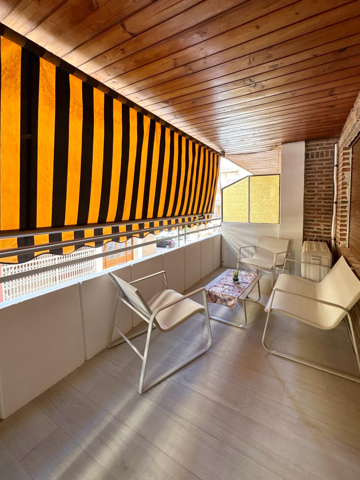 For sale - 2 Bedroom 2 Bathroom Apartment in Torrevieja - El Acequión - Los Náufragos  - Alicante