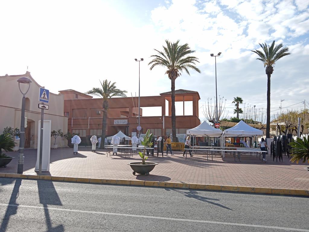 For sale - 3 Bedroom 2 Bathroom Semi Detached in Los Montesinos - PUEBLO CENTRO  - Alicante