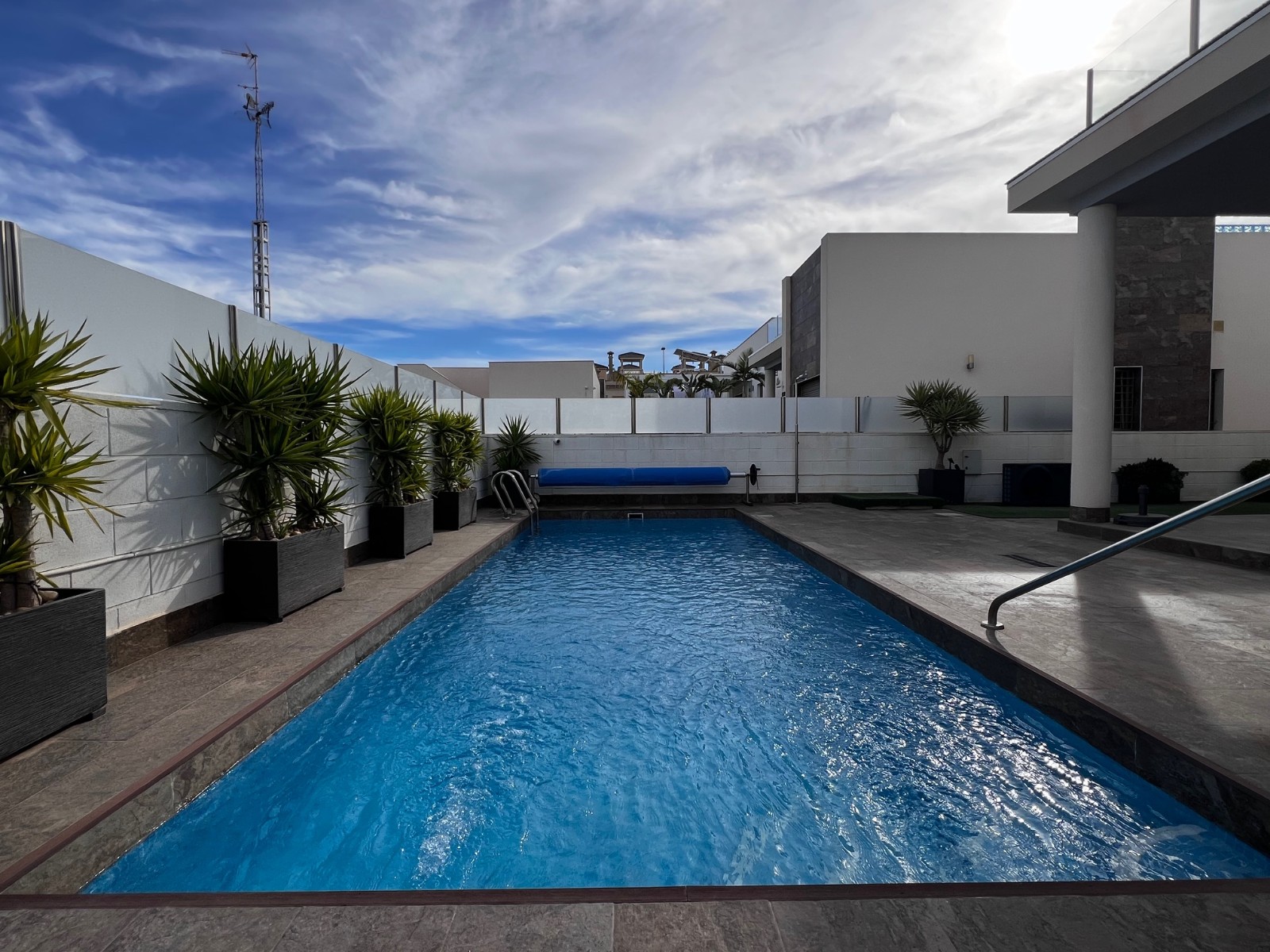 For sale - 3 Bedroom 2 Bathroom Villa in Orihuela Costa - Costa Blanca  - Alicante