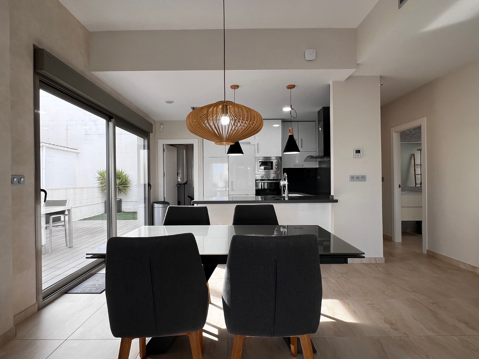 For sale - 3 Bedroom 2 Bathroom Villa in Orihuela Costa - Costa Blanca  - Alicante