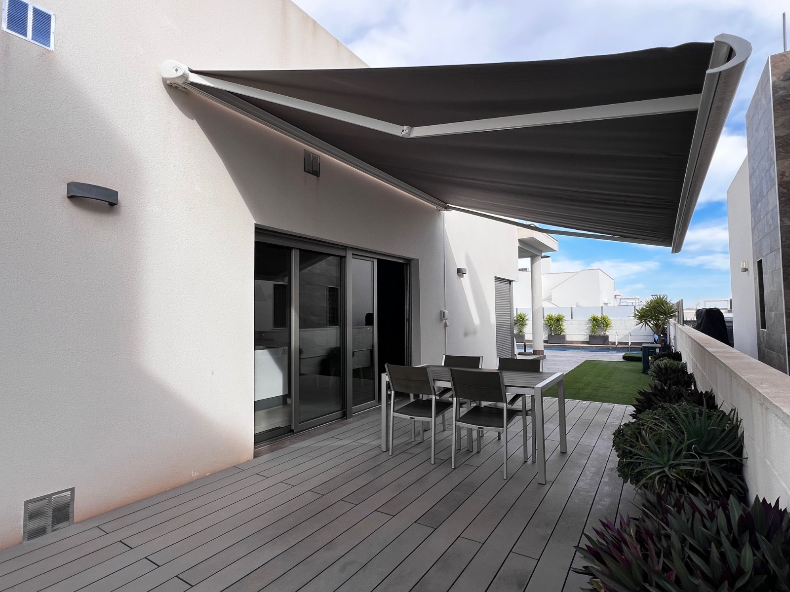 For sale - 3 Bedroom 2 Bathroom Villa in Orihuela Costa - Costa Blanca  - Alicante