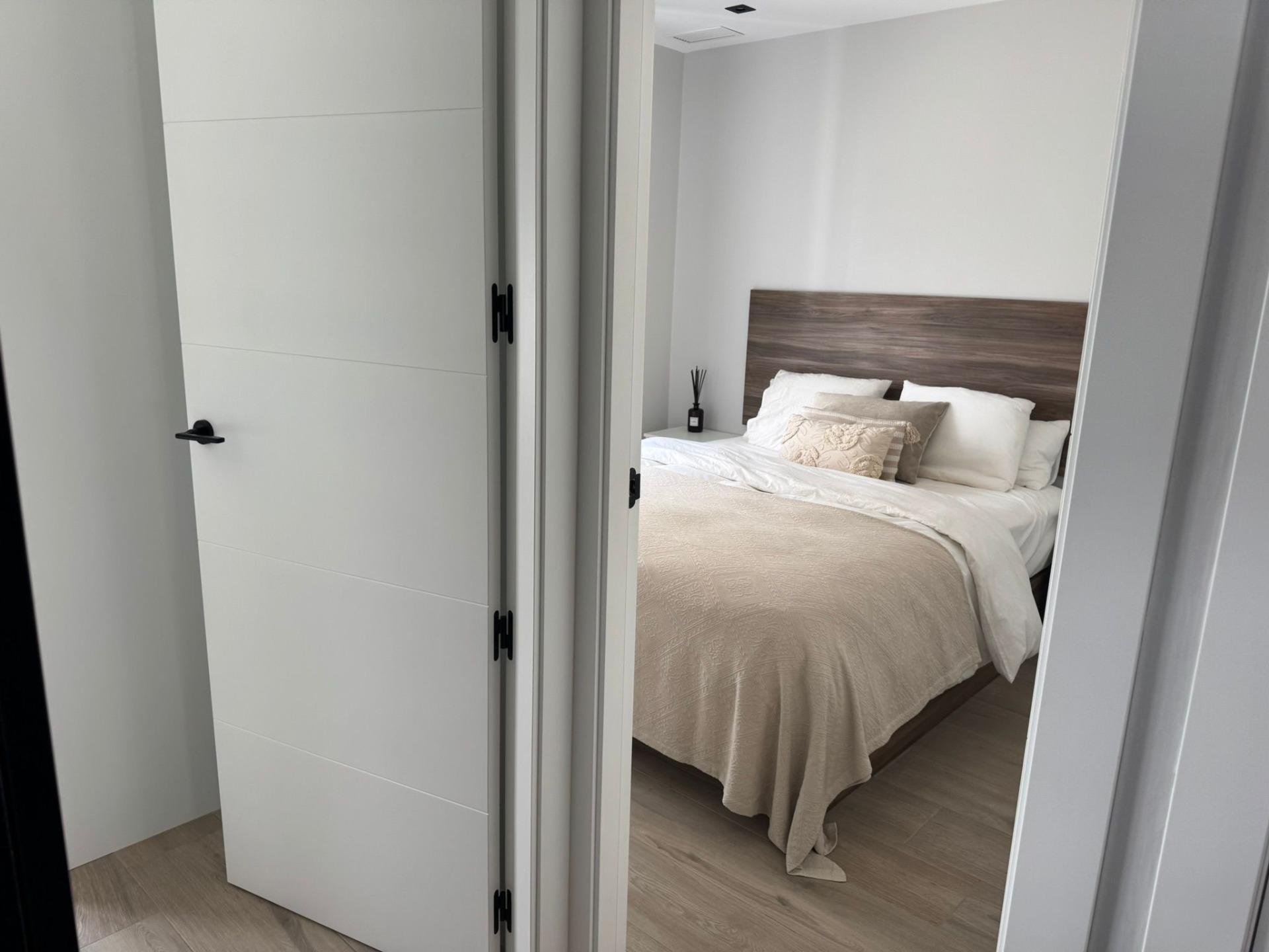 For sale - 3 Bedroom 2 Bathroom Apartment in Orihuela Costa - Rocio Del Mar  - Alicante