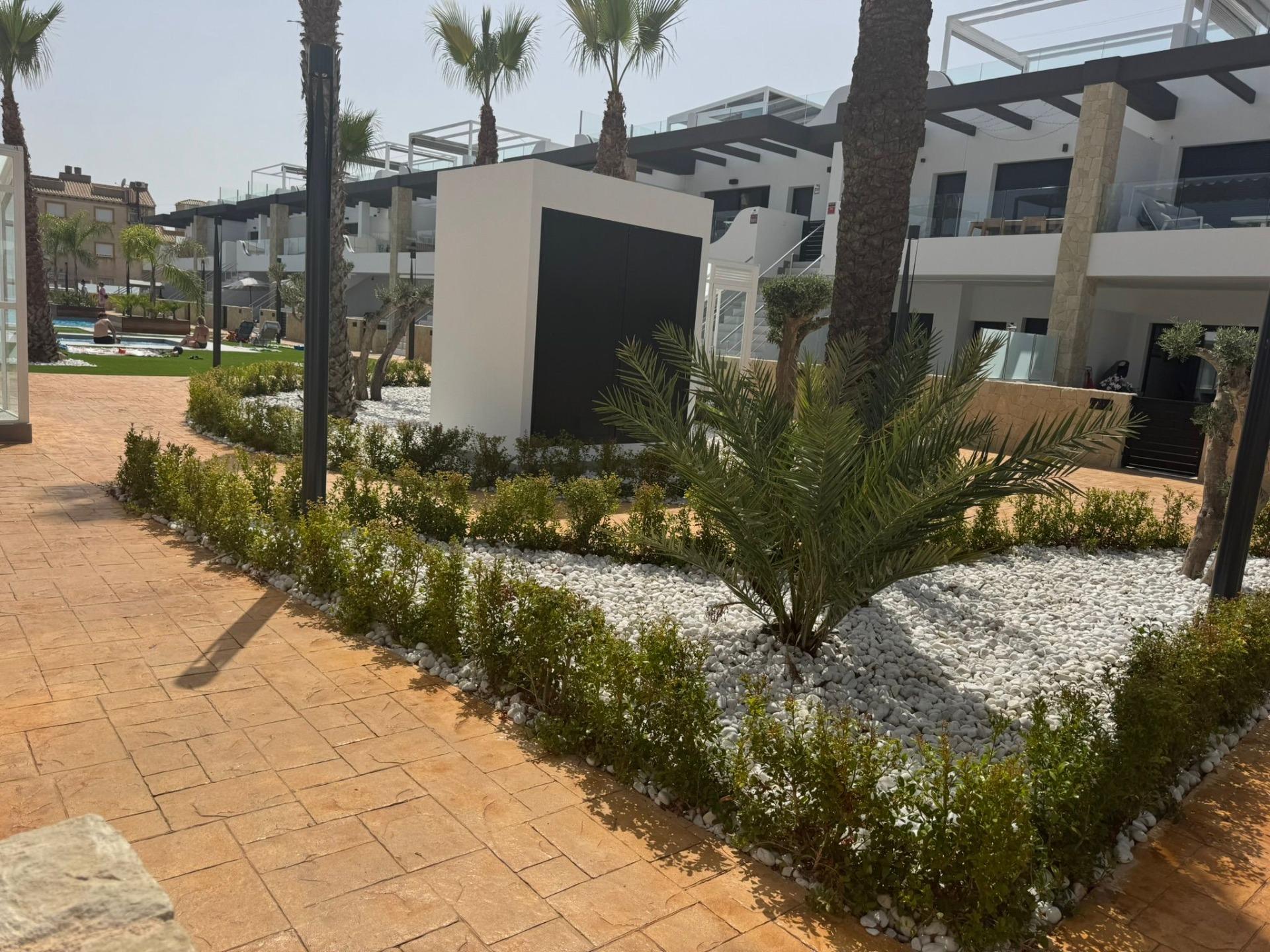 For sale - 3 Bedroom 2 Bathroom Apartment in Orihuela Costa - Rocio Del Mar  - Alicante