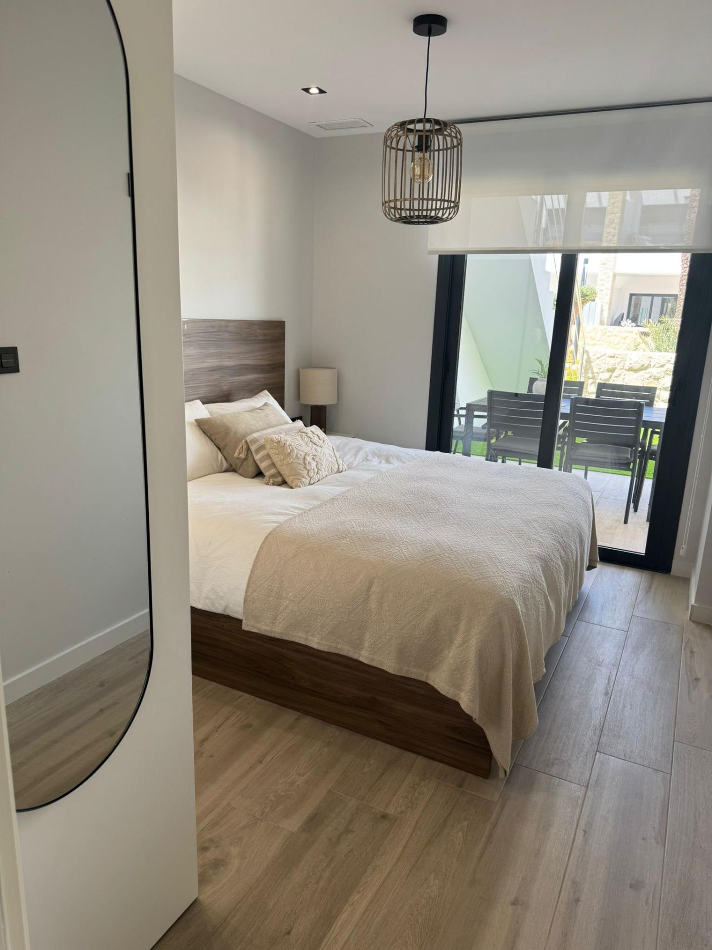 For sale - 3 Bedroom 2 Bathroom Apartment in Orihuela Costa - Rocio Del Mar  - Alicante