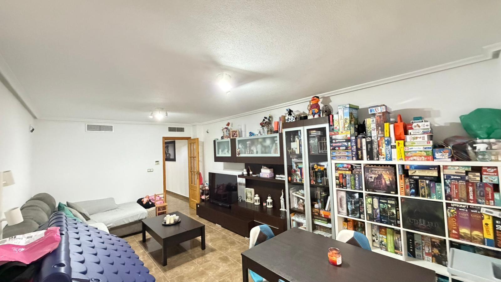 For sale - 3 Bedroom 2 Bathroom Apartment in Benijofar - Pueblo 4  - Alicante