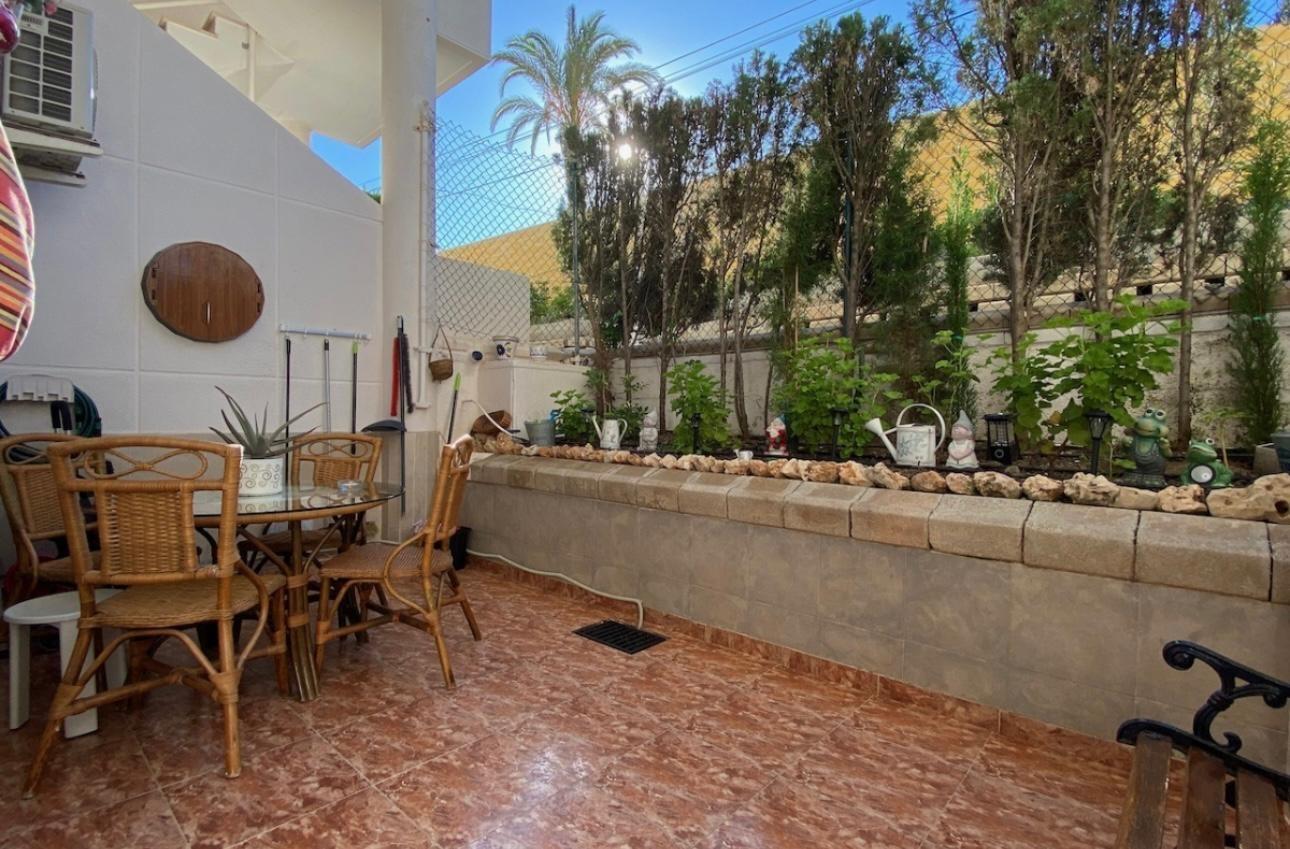 For sale - 2 Bedroom 1 Bathroom Apartment in Torrevieja - Torre La Mata  - Alicante